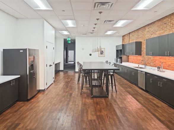 Regus - Nashville - 500 Church Street