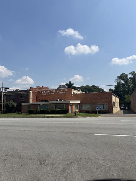 Photo of commercial space at 23262 Telegraph Rd in Southfield