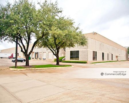 Industrial space for Rent at 14271 Welch Road in Farmers Branch