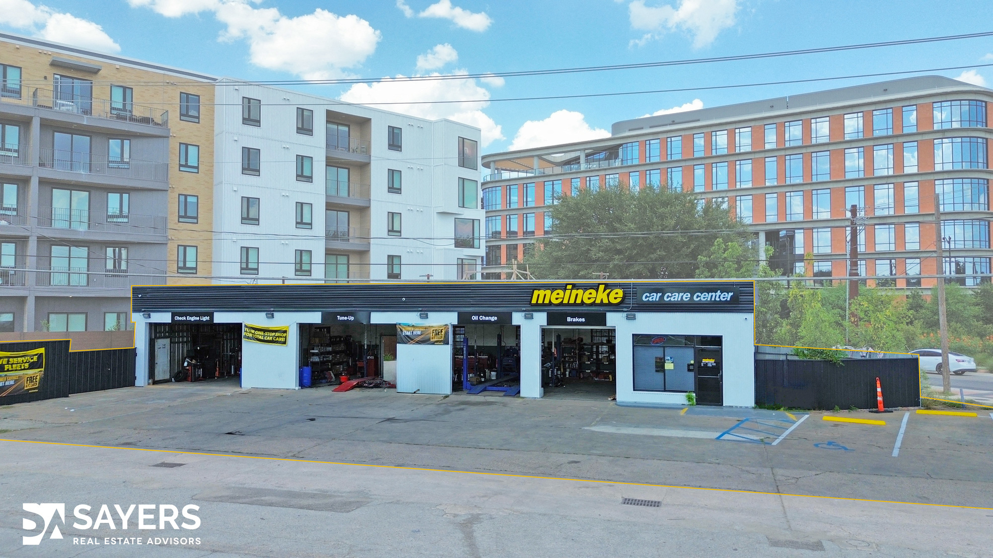 1119 Airport Blvd, Austin, TX 78702