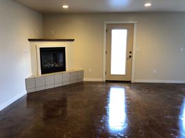 2450 Newburg Ct