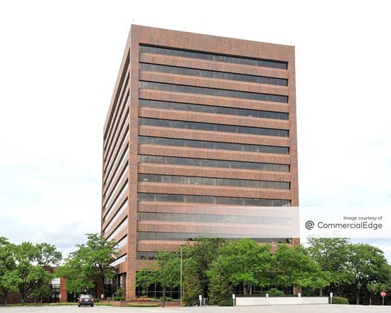 Hamilton Lakes Business Park - 500 Park Blvd
