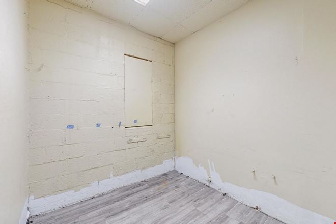 1823 Commercial St NE Suite A