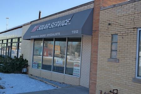 Retail space for Sale at 7312 N. Milwaukee Avenue in Niles