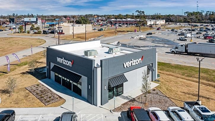 New 10-Yr. NNN Verizon | Minimal Landlord Responsibilites