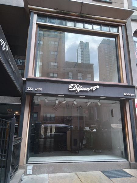 Retail space for Rent at 223 E 60th St in New York