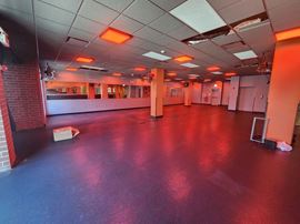 Old Town | Retail Space For LEASE