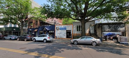 Retail space for Rent at 529 E New York Ave. in Brooklyn