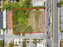 723 W Sunrise Blvd