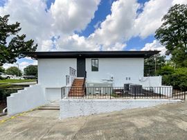 120 E Phifer St