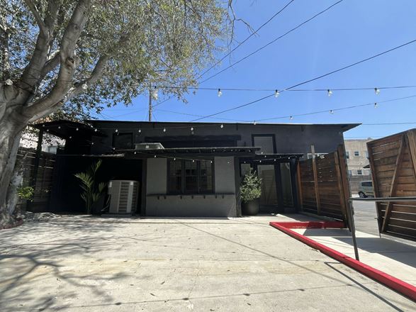 5119 Melrose Avenue