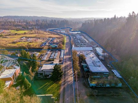 Industrial space for Rent at 902-1102 Abernethy Road in Oregon City