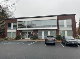 1092 West Jericho Turnpike