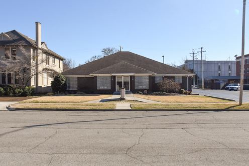 High-End Medical / Executive Office Building