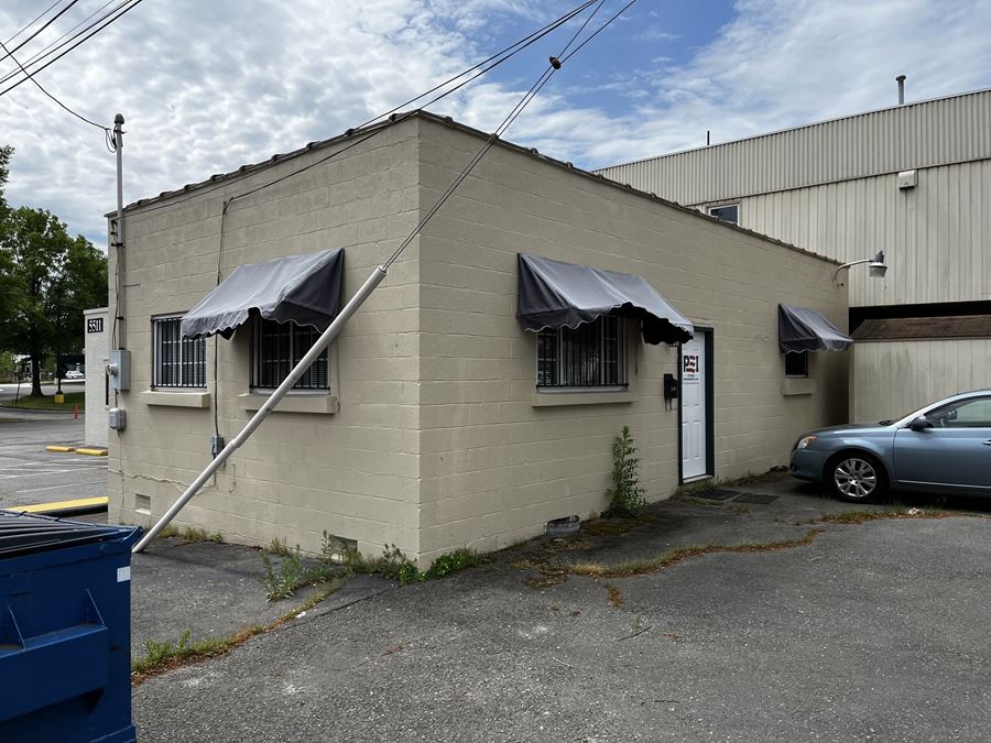 2105 Lake Avenue