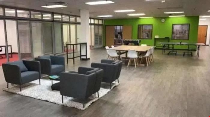 Industrial space for Rent at 910 10th St in Plano