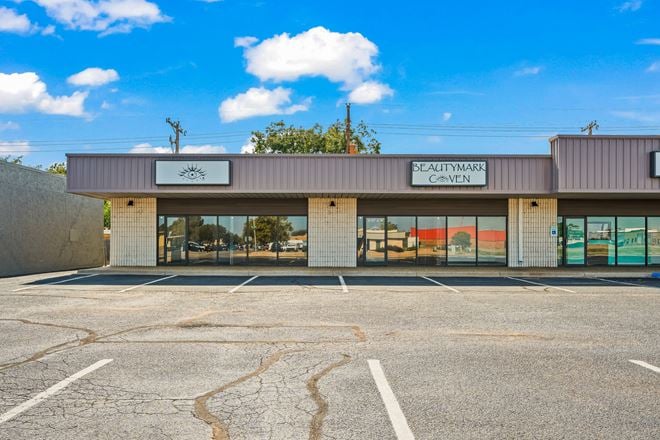 5137 69th Street, Ste A-D