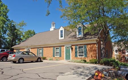 Office space for Rent at 37935 W 12 Mile Rd in Farmington Hills