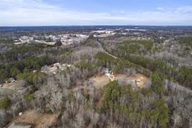 1589 Stockbridge Rd