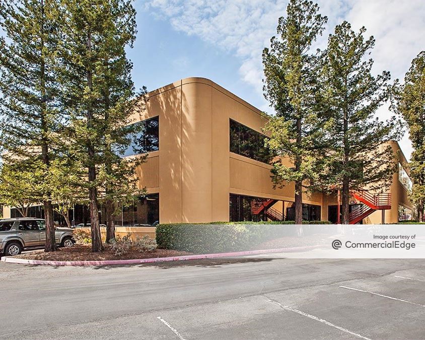 Redwood Business Park - 1318 Redwood Way