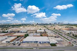 616-626 W Mockingbird Lane