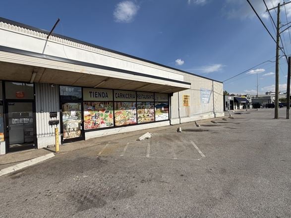 4674 Old Broadway