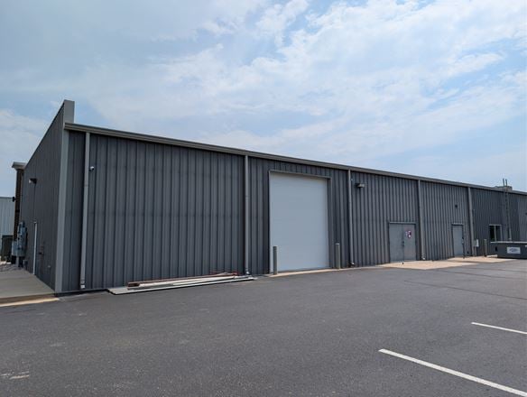 FLEX / WAREHOUSE / OFFICE SUITE