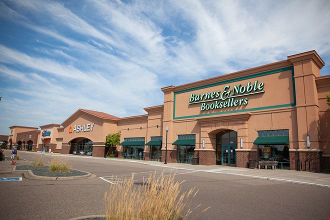 Eagan Promenade & The Shoppes at Promenade