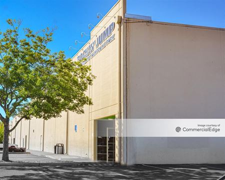 Industrial space for Rent at 3132 Dwight Road in Elk Grove