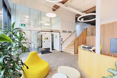 Photo of commercial space at 533 College Street in Toronto