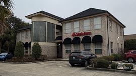 For Lease | Office Suites Available on 2801 St. Johns Bluff Road