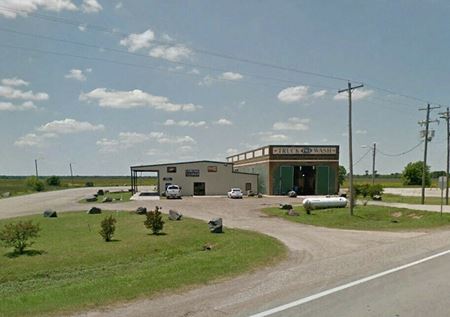 Retail space for Sale at 6798 State Highway 108 in Texarkana