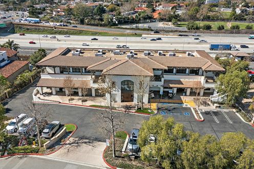 31601 Avenida de los Cerritos