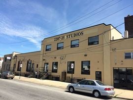 2207-25 N. American Street