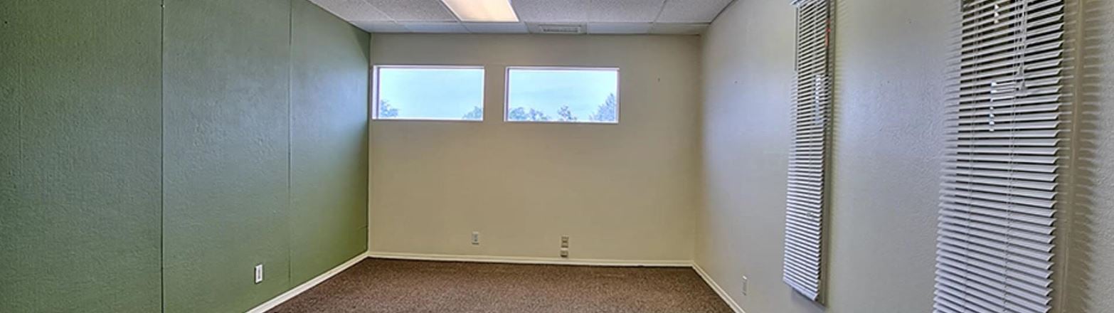 Absolute Offices - Uptown Suites