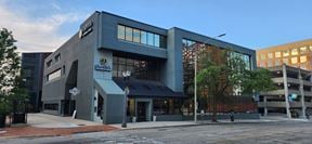 200 N Washington Sq