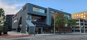 200 N Washington Sq