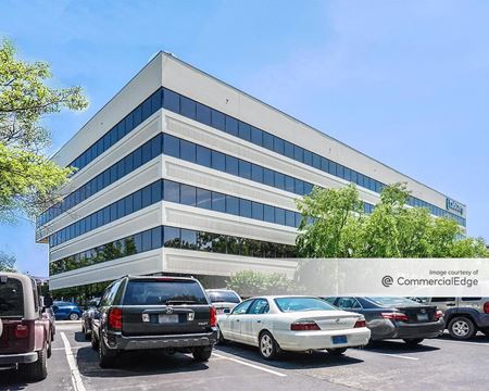 Office space for Rent at 1701 Pinecroft Road in Greensboro