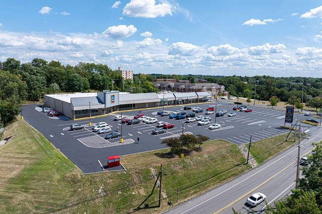 Brownsville Plaza