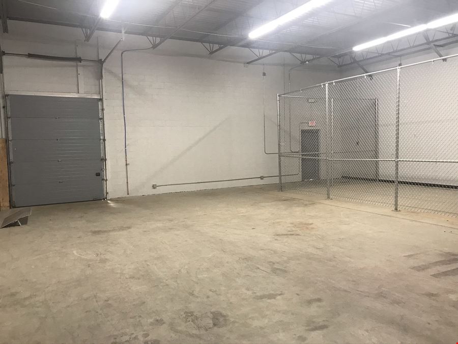 4,200 SF Industrial Space