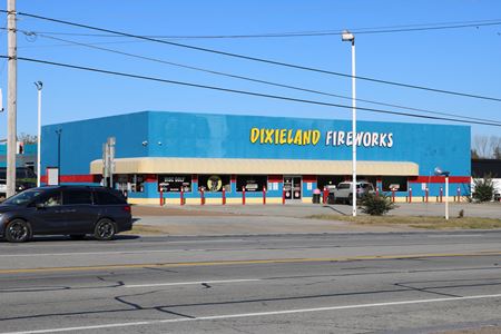 Photo of commercial space at 6703 Ringgold Rd in Chattanooga