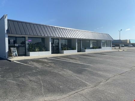 Retail space for Rent at 921 East Oak Street in Arcadia