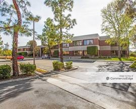 Pointe Camino Business Center - 6215 Ferris Square