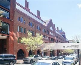 Jefferson Court