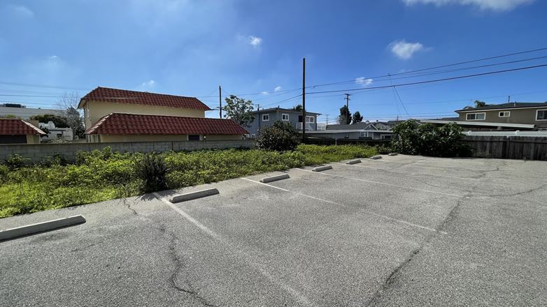 181 East 18th Street