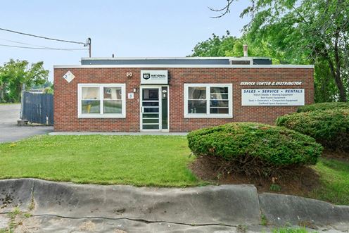8 Northway Lane