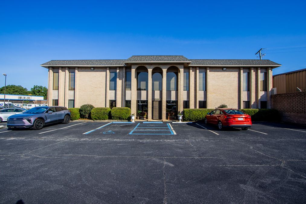 1034 Briargate Circle