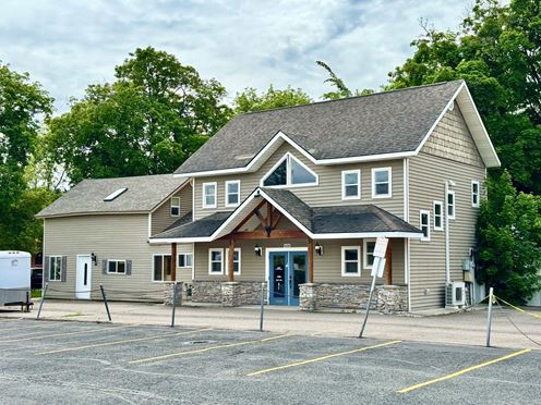 428 1st Ave W