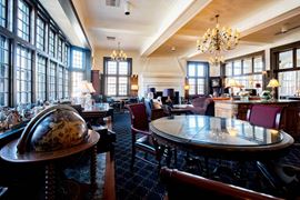 Office Suites at The University Club of Saint Paul