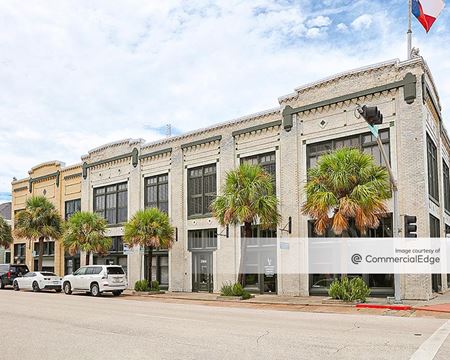 Commercial space for Rent at 525 25th Street in Galveston